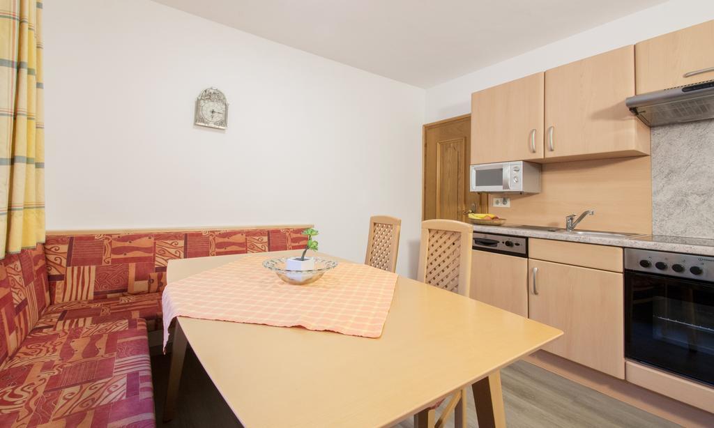 Ferienwohnung Pension Tirol Bichlbach Luaran gambar