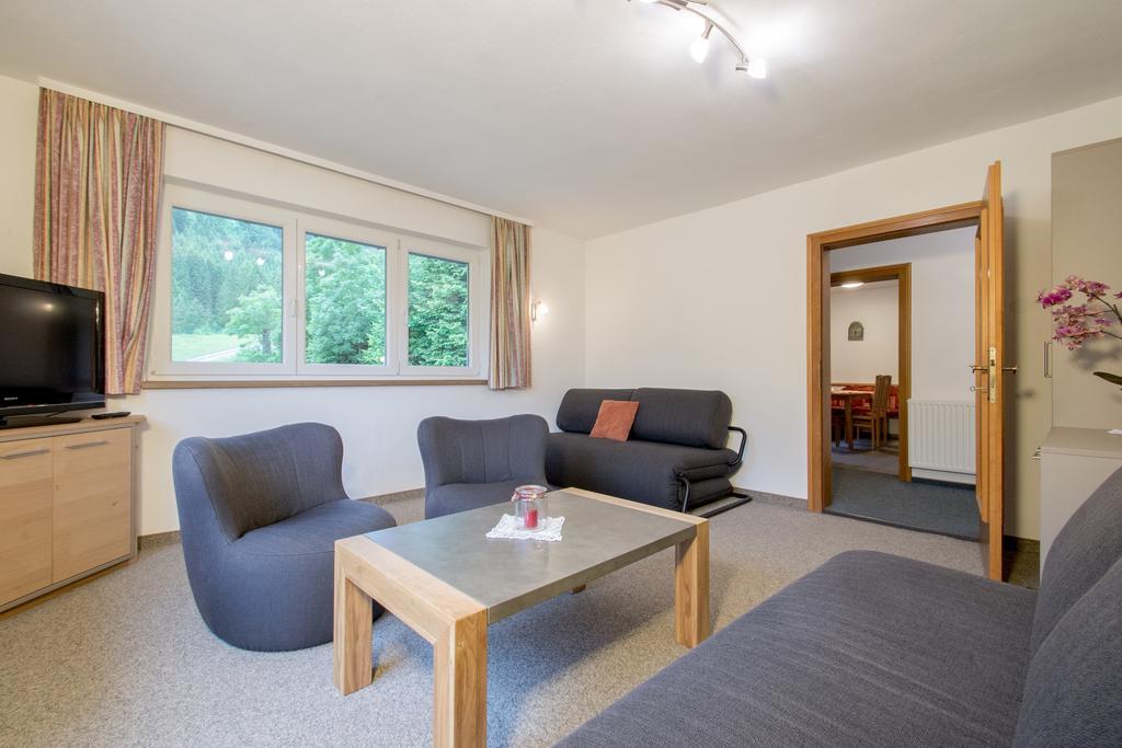Ferienwohnung Pension Tirol Bichlbach Luaran gambar