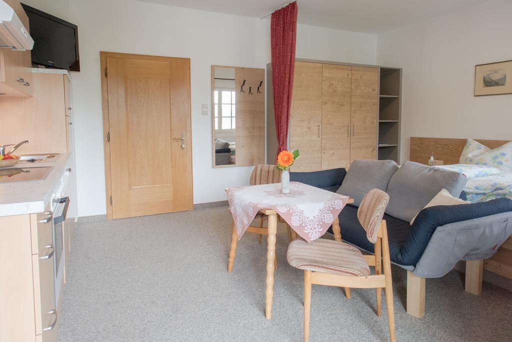 Ferienwohnung Pension Tirol Bichlbach Luaran gambar